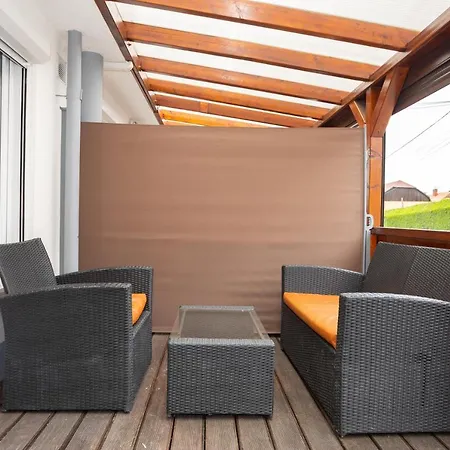 Elit Wellness Apartment *